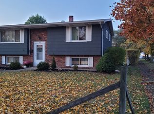 22 Ronald Dr, Lancaster, NY 14086