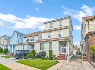93-39 211th St, Queens Village, NY 11428