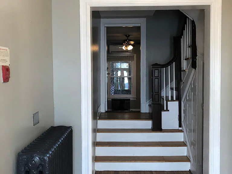 1703 Kilbourne Pl NW #2 — Photo 10
