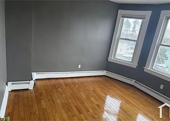1018 Hancock Ave — Photo 3