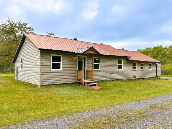 3742 State Route 8, Cold Brook, NY 13324