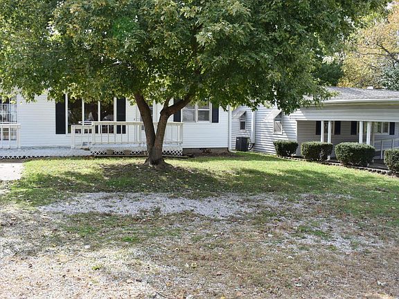 5th image of 823 McGinnis St