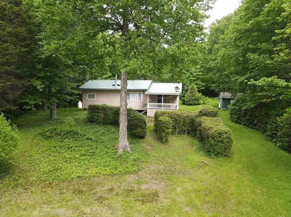 248 Cowan Road, Averill, VT 05901