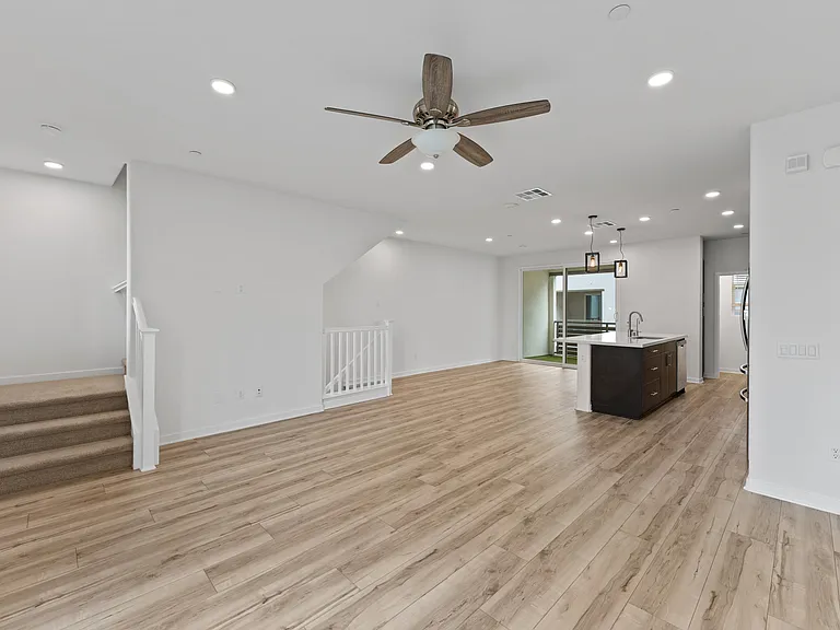 11011 Skyglow Dr — Photo 19