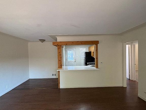3rd image of 1470 Elmira St