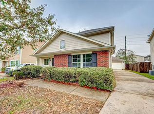 19834 Hidden Shadow Ln, Cypress, TX 77433