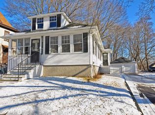 64 Grafton St, Brockton, MA 02301