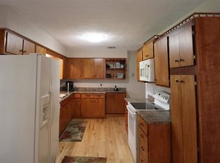 4511 N Wyss Ln, Peoria, IL 61614