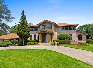 508 Sauk Path, Oak Brook, IL 60523