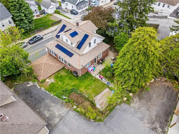 1448 Plainfield Pike, Cranston, RI 02920