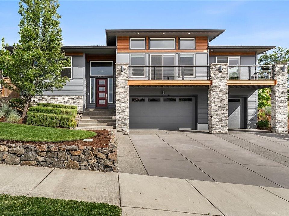 1st image of 4461 Vista Pointe Dr