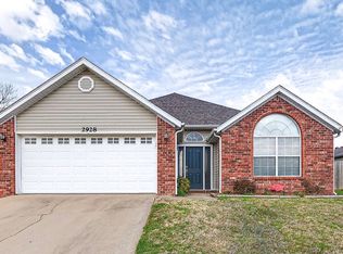 2928 Beaver Creek St, Springdale, AR 72764