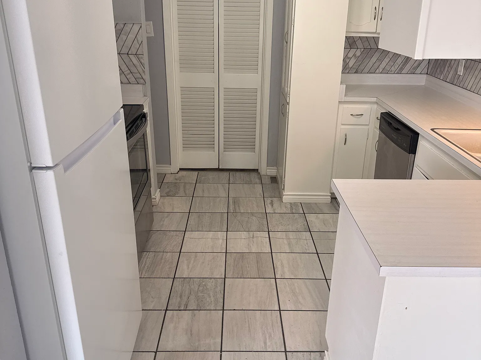 3 bed, 1540 sqft, $2,100 — Photo 3