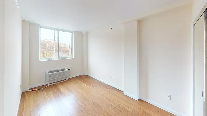 Rented by Metro Garden Realty NYC | media 26