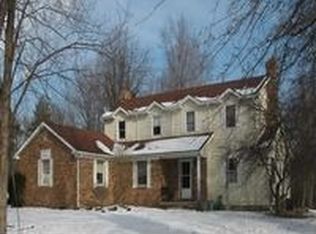 1383 Shannon Rd, Girard, OH 44420