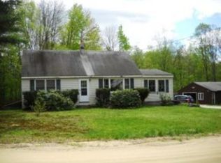 6 Lake Shore Dr, Center Barnstead, NH 03225