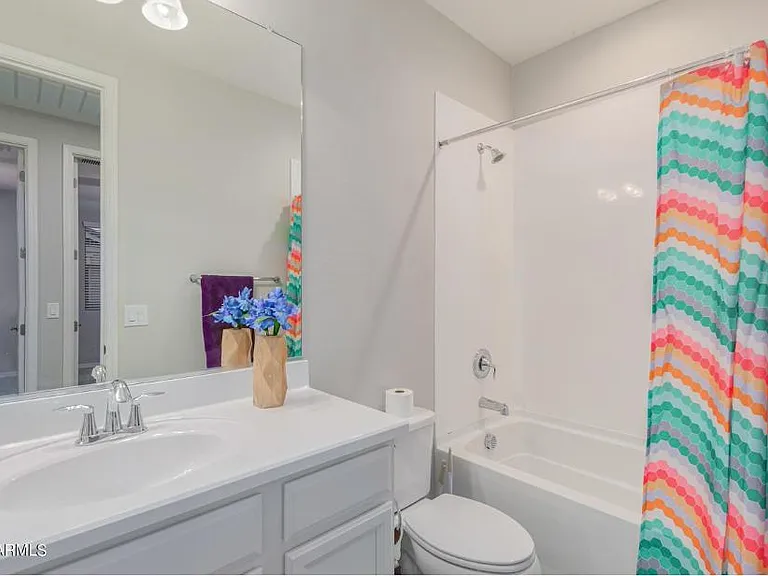 3954 E Turley St — Photo 33
