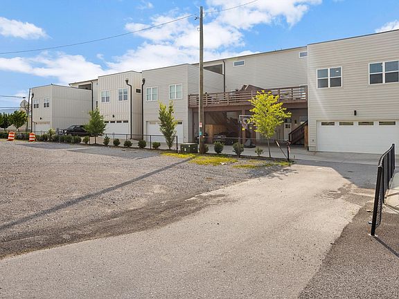 5th image of 1400 Slayton St