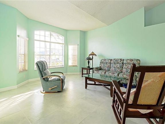 3rd image of 12420 Braxted Dr