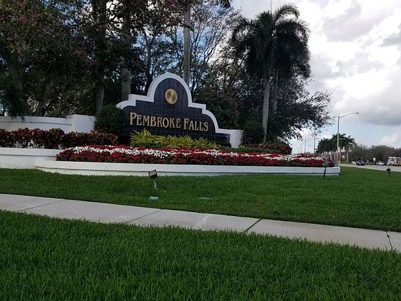 4th image of 1820 NW 140th Ter