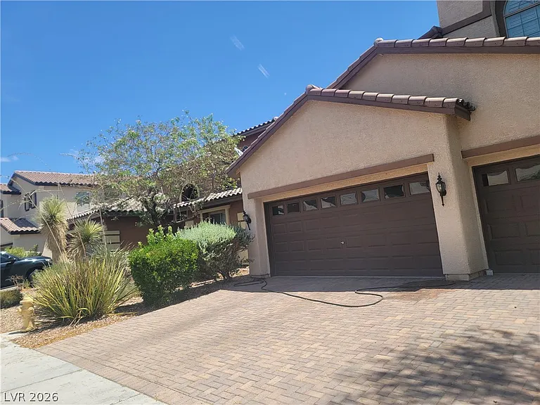 9622 Staff Ln — Photo 5