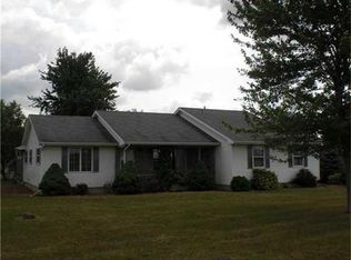 516 N Lincoln St, West Unity, OH 43570