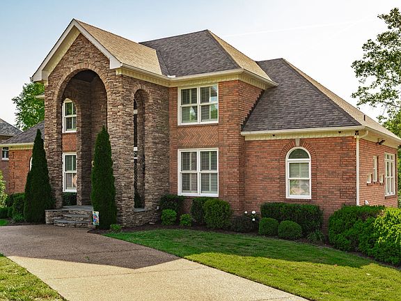 4th image of 137 Mimosa Dr