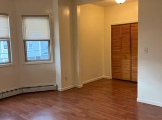 76 Maple Ave, Irvington, NJ 07111