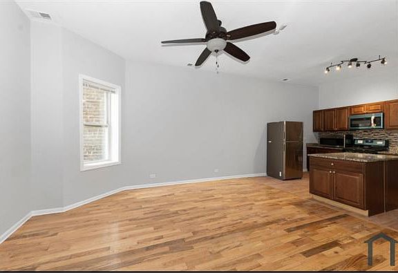 2nd image of 5228 S Michigan Ave #2