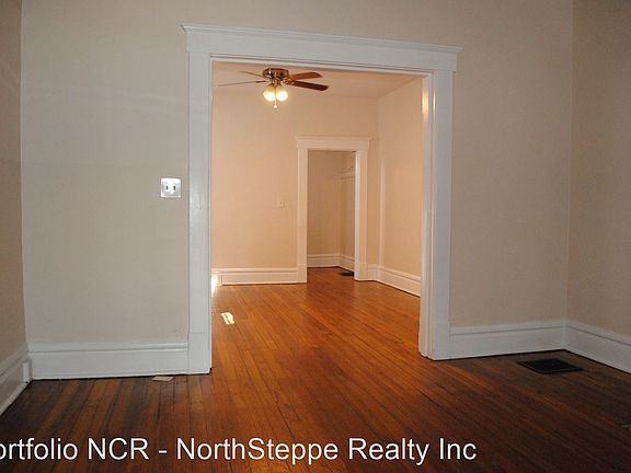 2nd image of 138 E Lincoln St #4681480