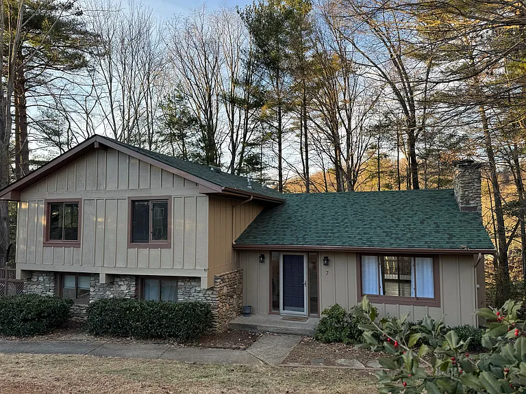 7 Gardenwood Ln — Photo 24
