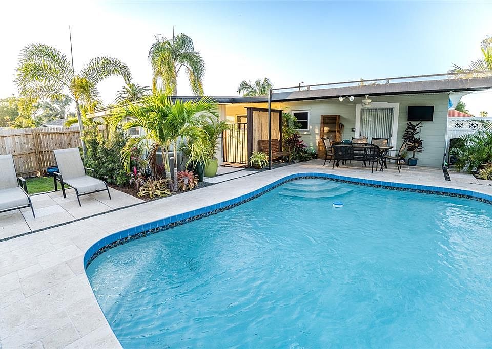 705 Harbor Dr S, Venice, FL 34285 MLS A4563652 Zillow