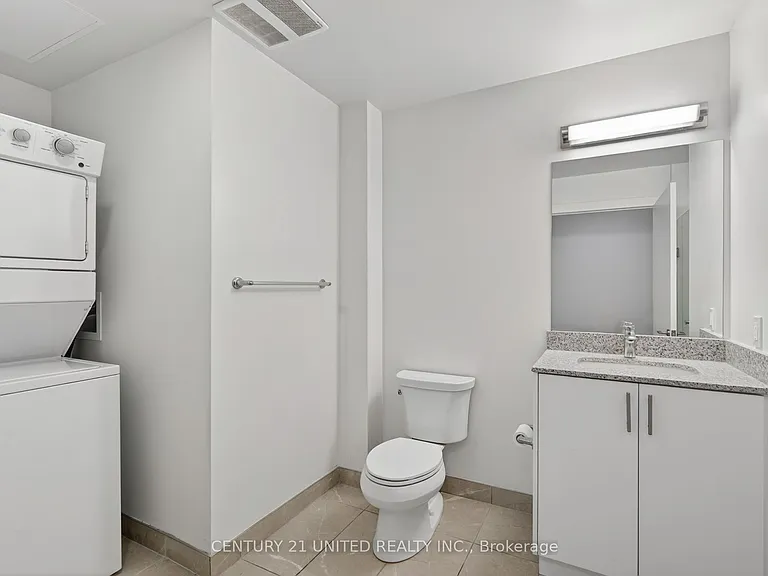 475 George St N #329 — Photo 36