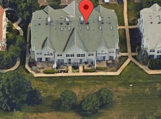 30 Madison Ct, Tinton Falls, NJ