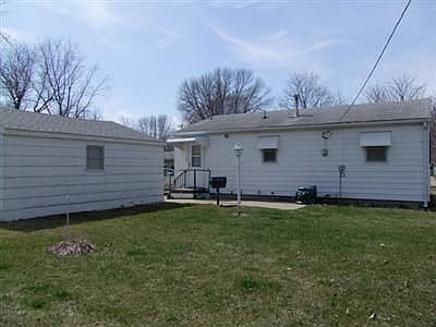 5th image of 1113 Seneca St