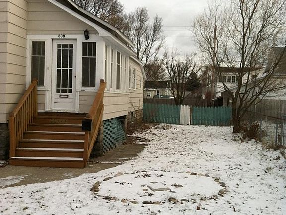 2nd image of 509 McKinley Ave