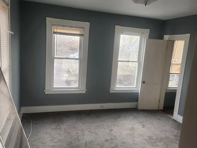 65 Platt St — Photo 7