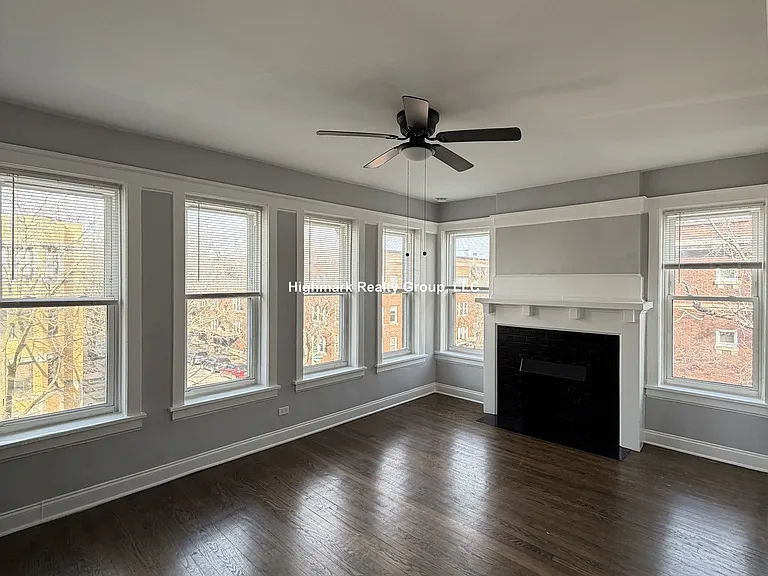 6259 N Lakewood Ave #1 — Photo 2