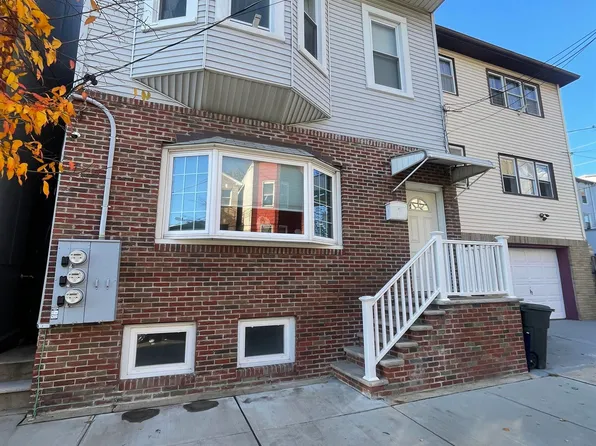 265-267 Cambridge Avenue image 1 of 14