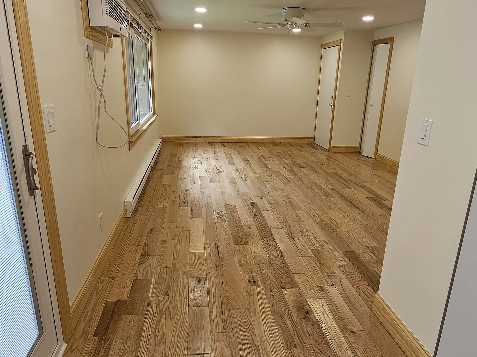 2 bed, 730 sqft, $2,000 — Photo 2