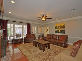 726 High Lake Dr, Baton Rouge, LA 70810