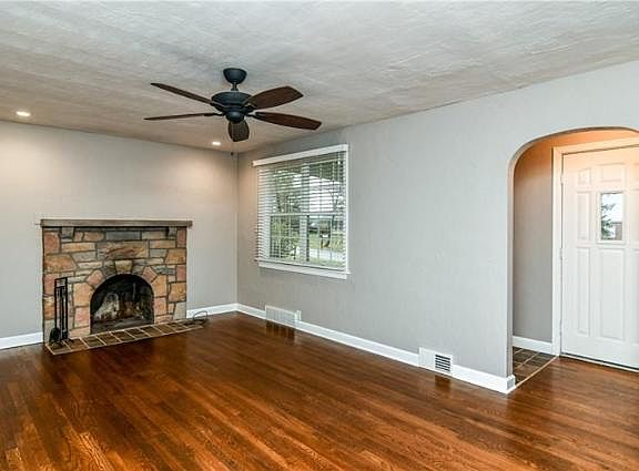 3rd image of 5337 Georgiann Dr