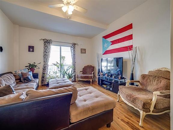 5th image of 445 Pavonia Ave APT 3