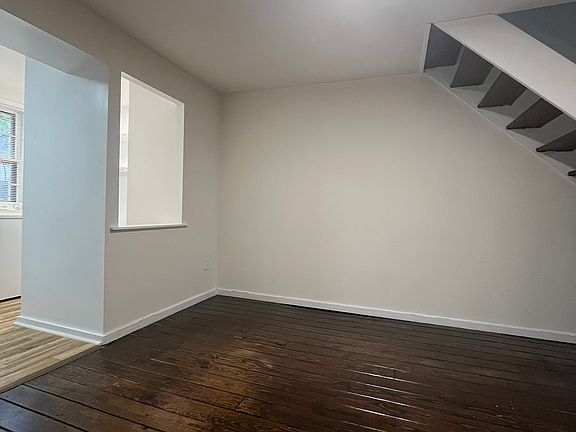 5th image of 1129 Rodman St #4