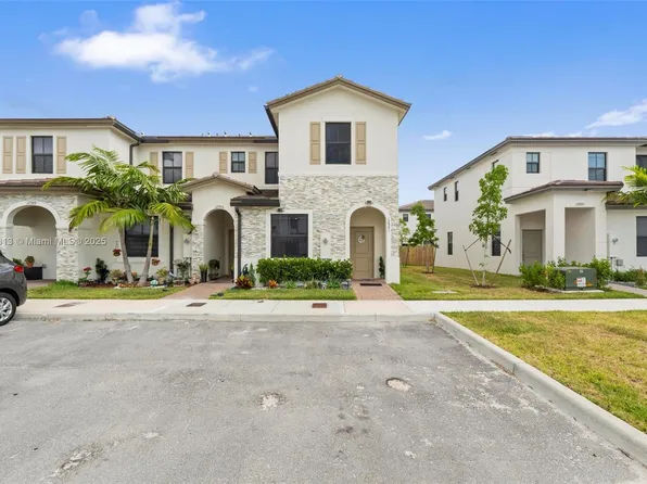 12901 SW 232nd Ln, Homestead, FL 33032