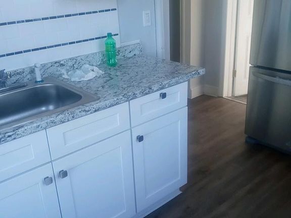 2nd image of 233-239 Beacon Ave #6