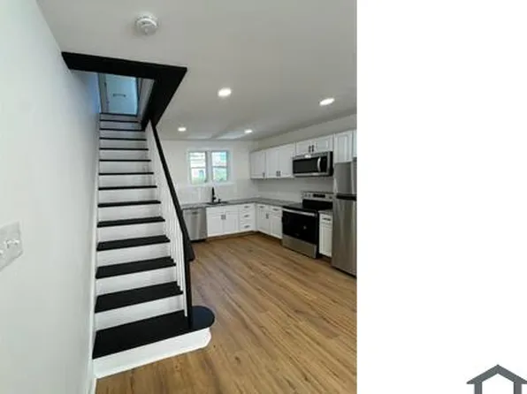 1315 S Hollywood St, Philadelphia, PA 19146