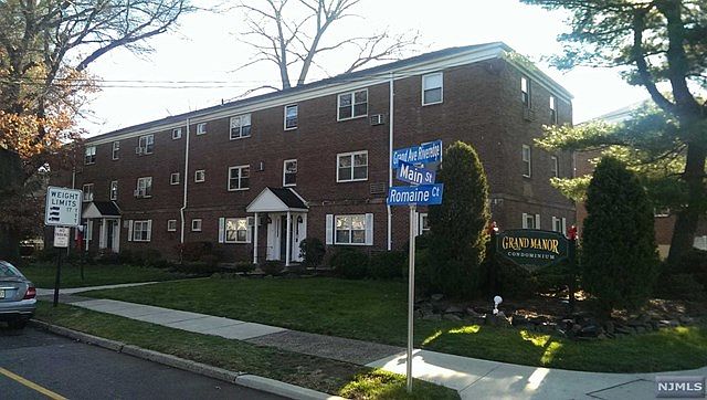 1st image of 5 Romaine Ct APT B3