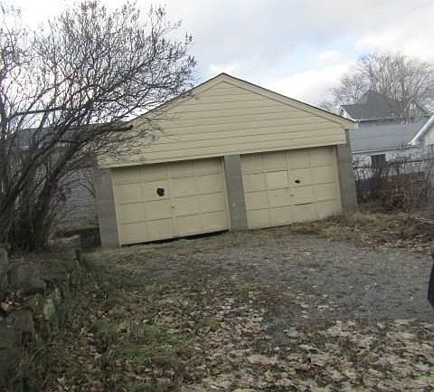 2nd image of 1119 Virginia Ave