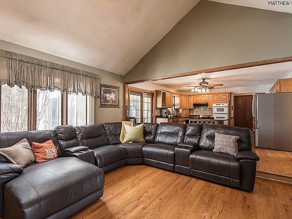 3rd image of 12940 W Tanglewood Cir